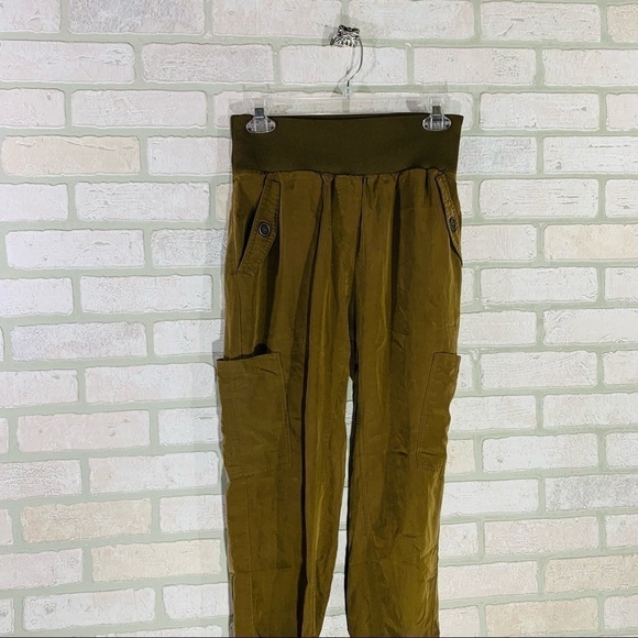 Anthropologie Maeve Cicerone Joggers in Dark Olive Size XS - Picture 4 of 9